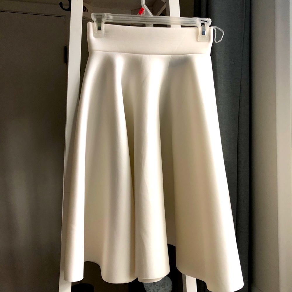 Vintage white skirt!